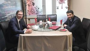 Vučić se sastao sa Šapićem na radnom ručku u kineskom restoranu