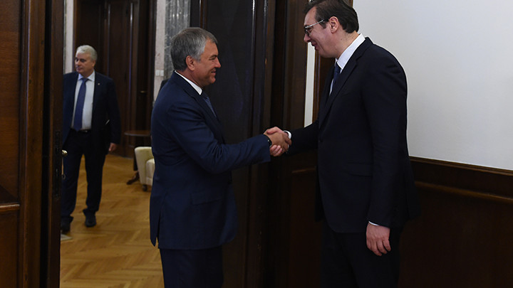 Vučić se sastao sa predsednikom Državne dume Volodinom, razgovarali o problemima u dijalogu i stanju na Kosovu