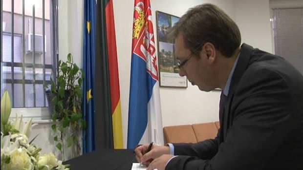 Vučić se upisao u knjigu žalosti: Danas smo svi Berlinci