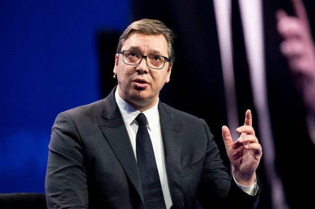 Vučić razgovarao sa Danijelom T. Lasikom: Veoma korektan sastanak  FOTO