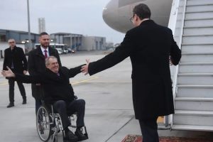 Vučić svečano dočekao predsednika Češke Zemana ispred Palate Srbija