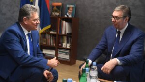 Vučić u Briselu razgovarao sa Marošem Šefčovičem o trenutnoj održivosti energetskih sistema