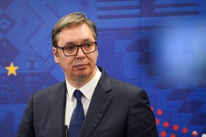 Vučić u Tirani : Sankcije nismo uveli iz poštovanja prema onome što smo preživeli