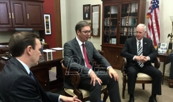 Vučić u Vašingtonu razgovarao sa senatorima Džonsonom i Marfijem