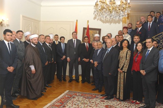 Vučić u ambasadi Egipta: Srbija želi da razvija prijateljstva