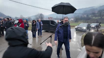 Vučić u opštini Majdanpek posetio fabriku ‘Jumko’ u Rudnoj Glavi