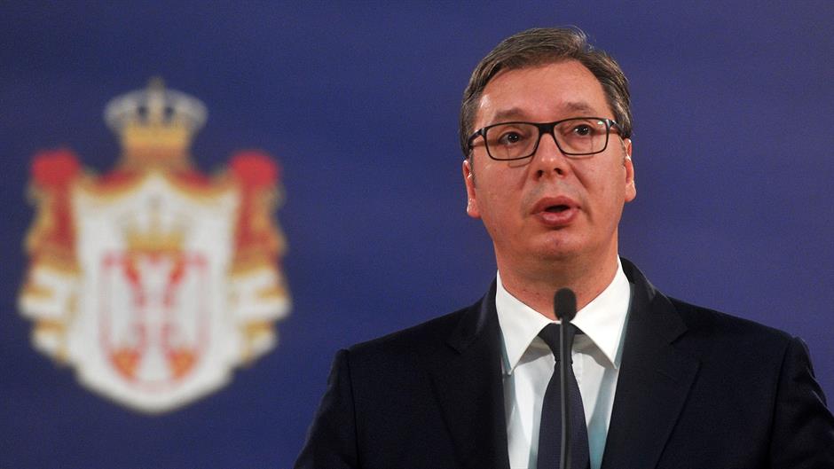 Vučić u pismu Dodiku: Žao mi je što neću doći u Sarajevo