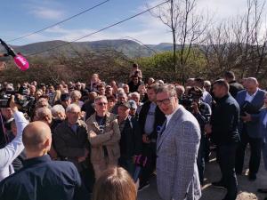 Vučić u poseti Svrljigu - obećanja: sportska hala, fabrika i bolje vodosnabdevanje 