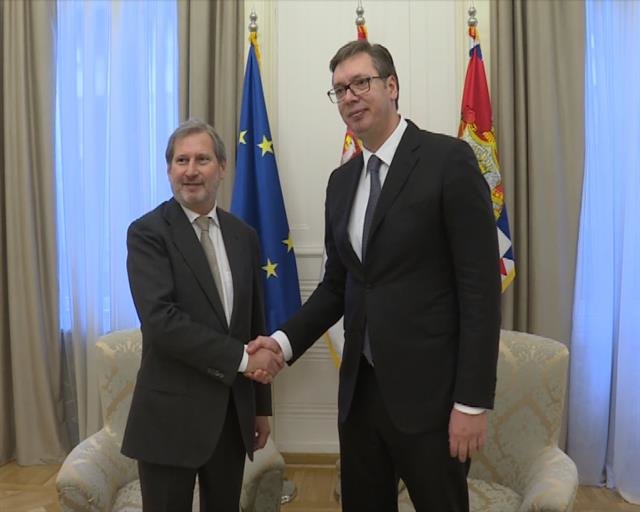 Vučić u razgovoru sa Hanom odbio ultimatum