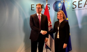 Vučić uoči razgovora s Mogerini: Sastanak u Briselu važan, bitno da ostanemo staloženi