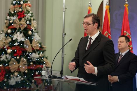 Vučićeva novogodišnja konferencija: Oko Sretenja Nikolić i ja izlazimo sa zajedničkim kandidatom