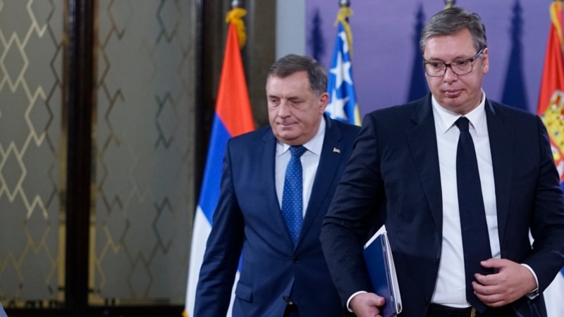Vučićevo odricanje od Dodika 