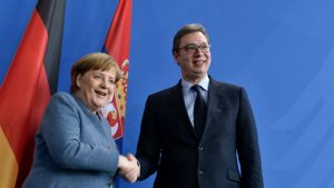 Vučiću stigle novogodišnje čestitke od Merkelove, Putina, Orbana i ostalih državnika