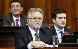 
					Vujović: Srbija će dogodine imati suficit u budžetu 
					
									