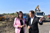Vujovićeva obišla radove na čišćenju velike divlje deponije u Lozoviku