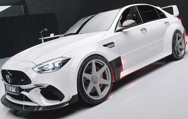 Vuk Manufactur Mercedes-AMG C 63 S sa V8 motorom