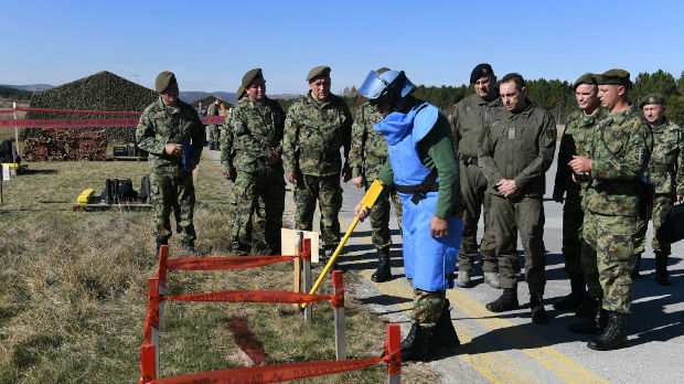 Vulin: Vojska Srbije će se vratiti u sve objekte koje je NATO uništio