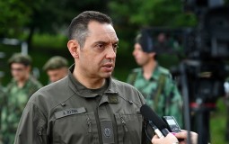 
					Vulin: Vojska Srbije možda nije najopremljenija, ali je jedna od najbolje obučenih 
					
									
