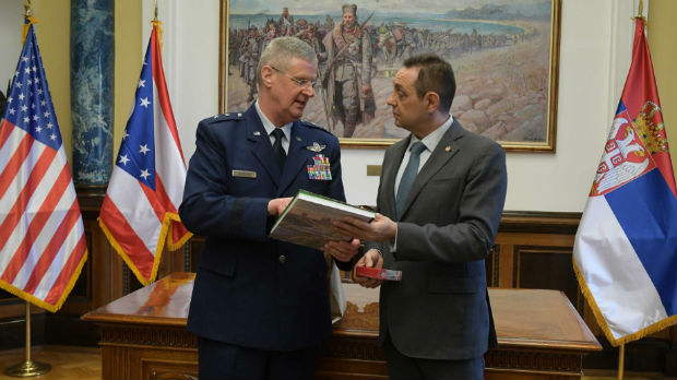 Vulin sa komandantom Nacionalne Garde Ohajo o saradnji dve partnerske zemlje