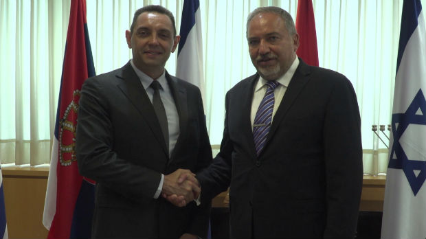 Vulin potpisao ugovor o saradnji ministarstava odbrane Srbije i Izraela