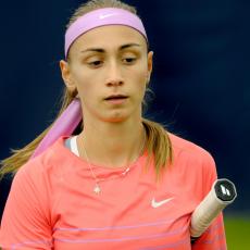WTA GVANGDŽO: Krunićevu BREJKOVI koštali ulaska u FINALE!