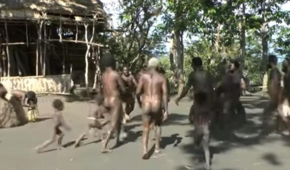 ZA NJIH JE PRINC FILIP BIO BOG: Pleme sa udaljenog ostrva na Pacifiku obeležiće njegovu smrt posebnim ritualom VIDEO