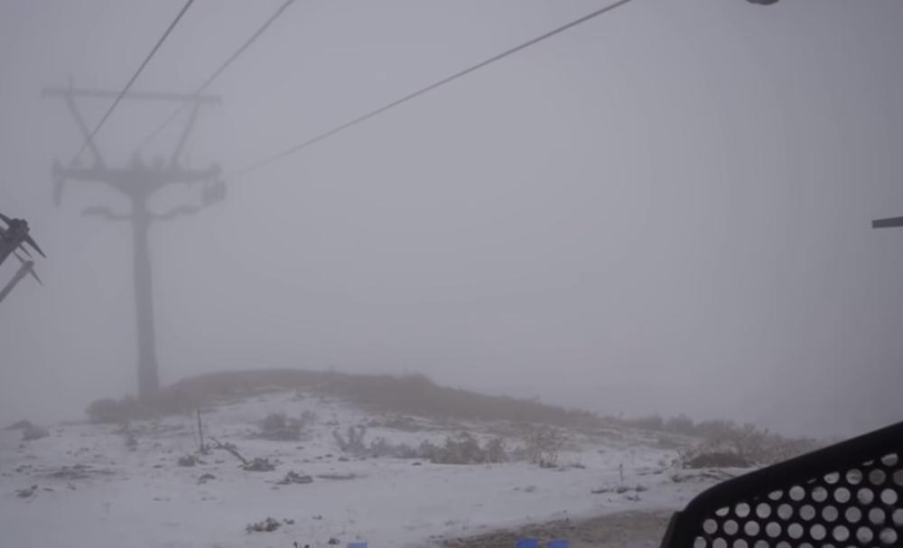 ZABELELA SE GRČKA: Sneg kad mu vreme nije, ali sezona i dalje traje! (VIDEO)