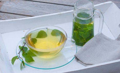 ZABORAVITE NA REUMU IŠIJAS: Napravite čaj koji je najjači prirodni diuretik!
