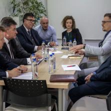 ZABRINUT SAM Miroslav Lajčak sa predstavnicima Srpske liste o bezbednosnoj situaciji na KiM, danas sastanak sa Vučićem
