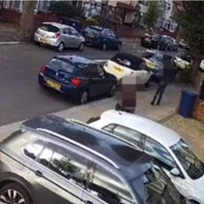 ZASTRAŠUJUĆA SCENA USRED BELA DANA: Muškarac snimao sebe u se*sualnom napadu na ženu nasred ulice (VIDEO)