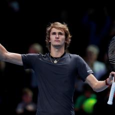ZAVRŠNI MASTERS LONDON: Zverev u finalu, savladao Federera u dva seta (FOTO)