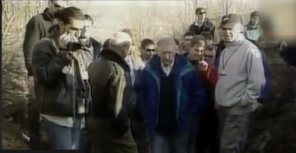 ZBOG OVOG SU NAS 1999. BOMBARDOVALI: Danas je tačno 25 godina od slučaja Račak, ko je čovek koji je upro prstom u Srbe