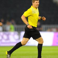 ZBOG PRIZNANJA DA JE OŠTETIO PARTIZAN: Sudiji Simoviću preti suspenzija!