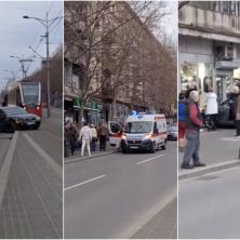 ŽESTOKA SAOBRAĆAJKA U CENTRU PRESTONICE! Od siline udara jedan auto izleteo na trotoar i pokosio pešaka?! (FOTO/VIDEO)