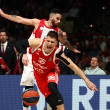 ZNA GA VRLO DOBRO: Duško Ivanović odvodi asa crveno-belih