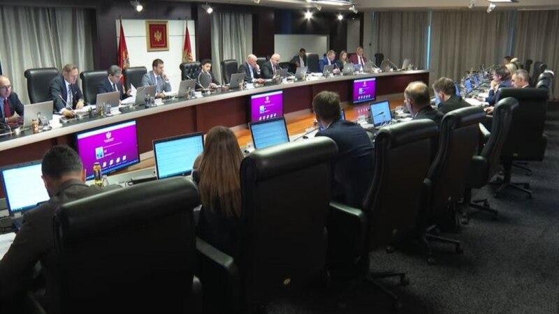 Za Temeljni ugovor sa SPC glasalo 13 od 18 prisutnih ministara Vlade Crne Gore