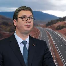 Za našu decu i budućnost Srbije Vučić se oglasio SNAŽNOM PORUKOM pred otvaranje Istočnog kraka Koridora 10 (VIDEO)