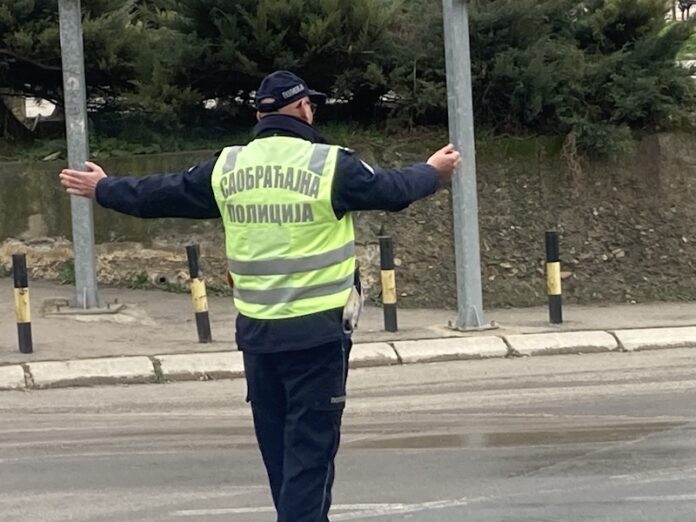 Za prvomajske praznike iz saobraćaja isključeno 76 pijanih vozača, otkriveno 796 prekršaja