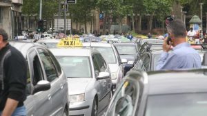 Za tri godine sva taksi vozila u Beogradu u beloj boji
