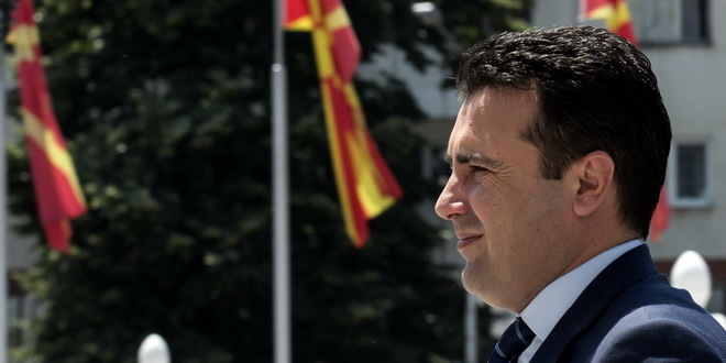 Zaev: Makedonija ponosno ulazi u NATO i EU