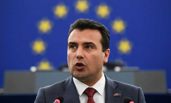 Zaev da odgovori na zahteve Albanaca  u Makedoniji