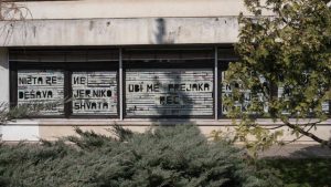 Zagreb: „Teške reči“ u Galeriji Prozori