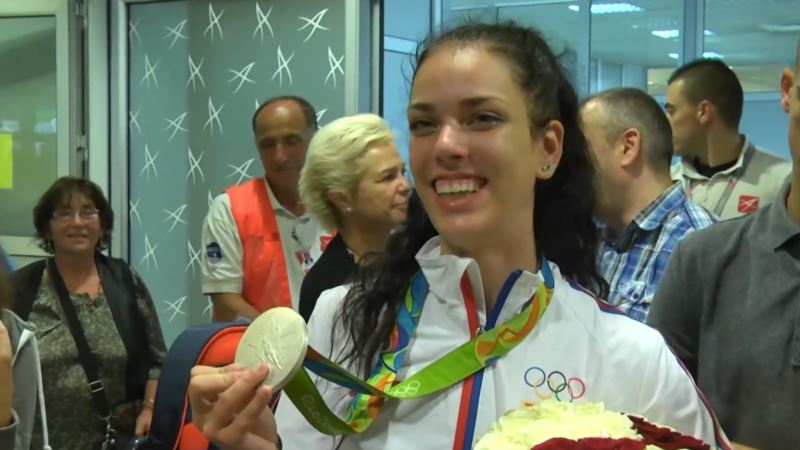 Zahvalni građani dočekali srpske olimpijce