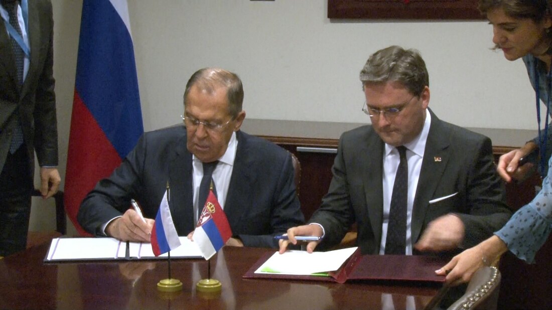 Zajedno: Seleković da objasni šta je potpisao sa Lavrovom; Dveri: Podržavamo potpisivanje sporazuma