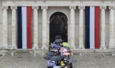Žak Širak: Ogromne kolone ožalošćenih u Parizu, građani odaju počast bivšem predsedniku