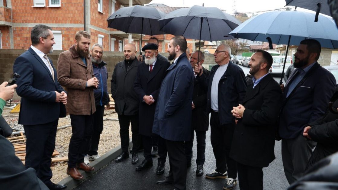 Zalaganjem SPP-a asfaltiran put do Validejn džamije u Tutinu – Kraj višedecenijskog čekanja