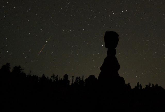 Zamislite želju: Posmatrajte noćas meteorsku kišu Perseida