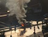 Zapalio se automobil u pokretu na Bulevaru doktora Zorana Đinđića