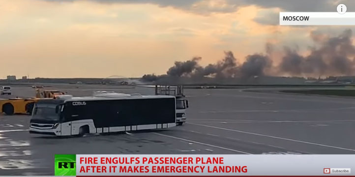 Zapalio se avion na moskovskom aerodromu Šeremetjevo