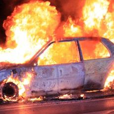 Zapaljen POLICIJSKI automobil u Niškoj Banji: Uzrok se još uvek utvrđuje